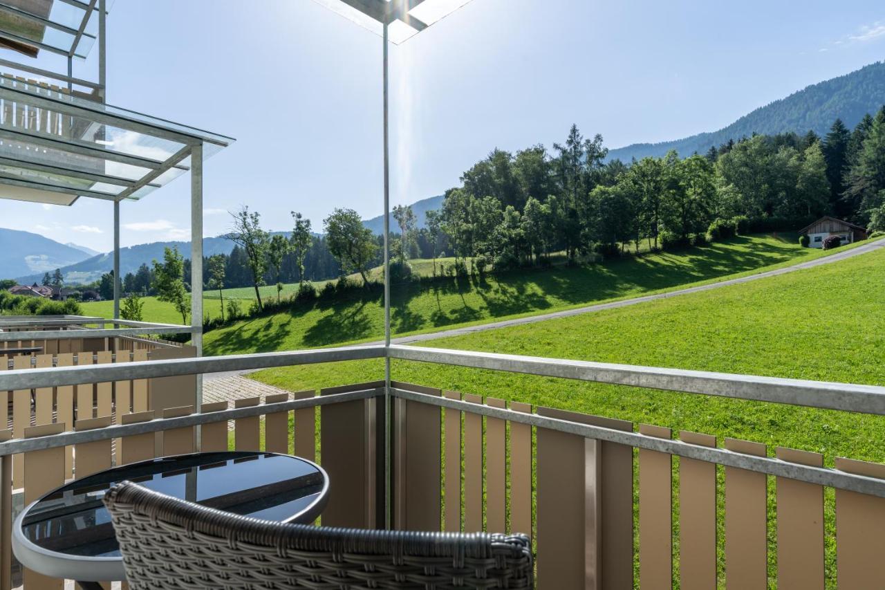 Garni Schorneck Acomodação com café da manhã Brunico Exterior foto
